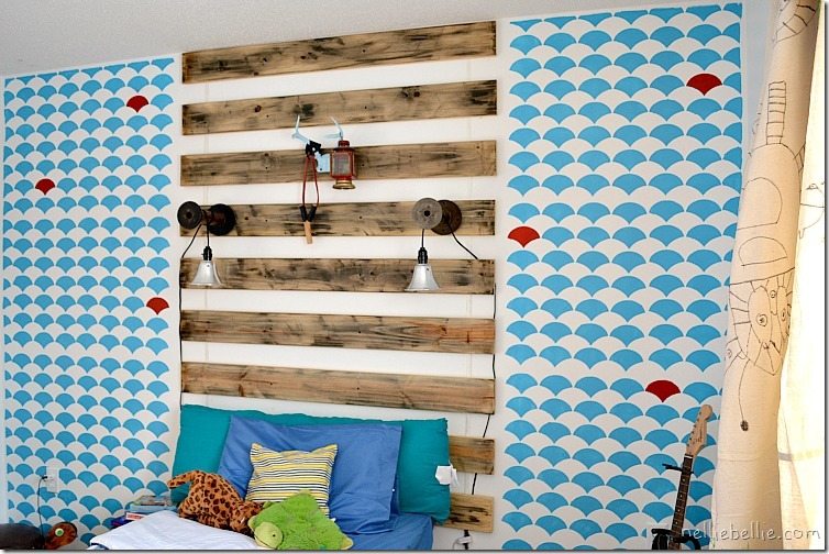 boy's bedroom on a budget  how to decorate a boy's bedrrom