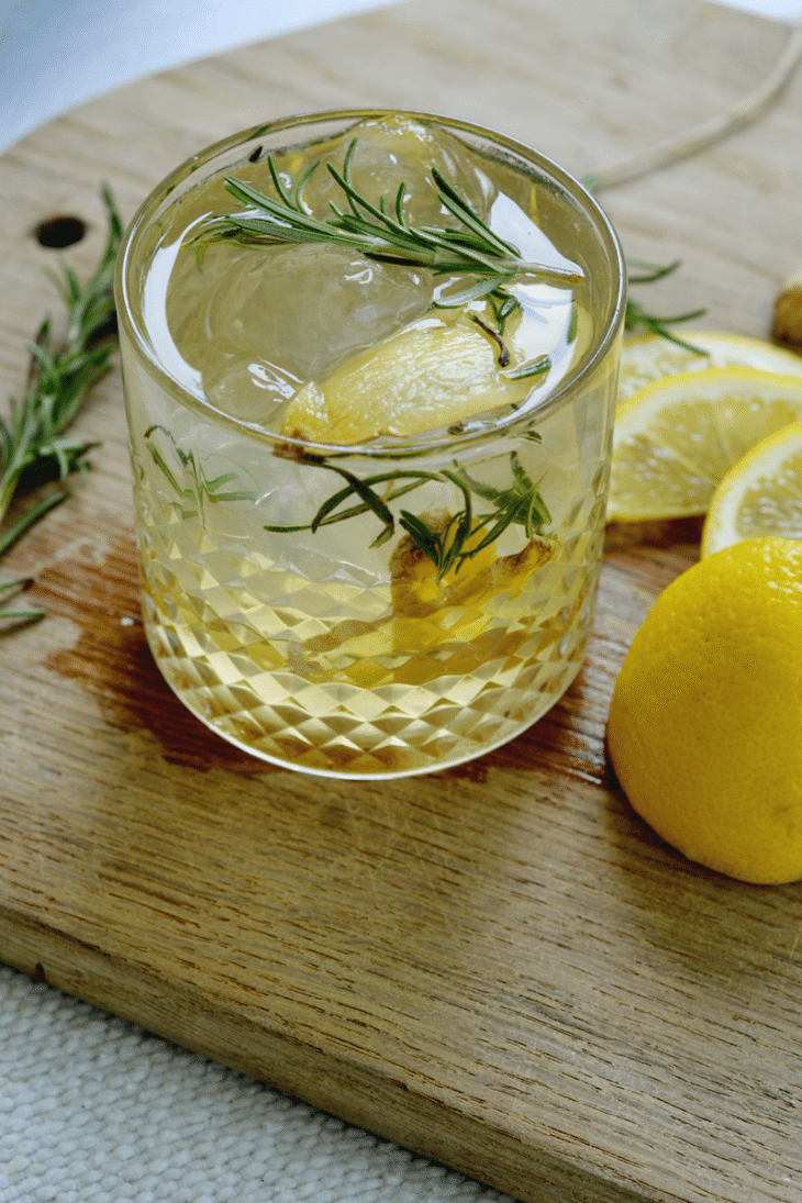 Ginger Rosemary Cocktail With Gin | An Easy Summer Cocktail!