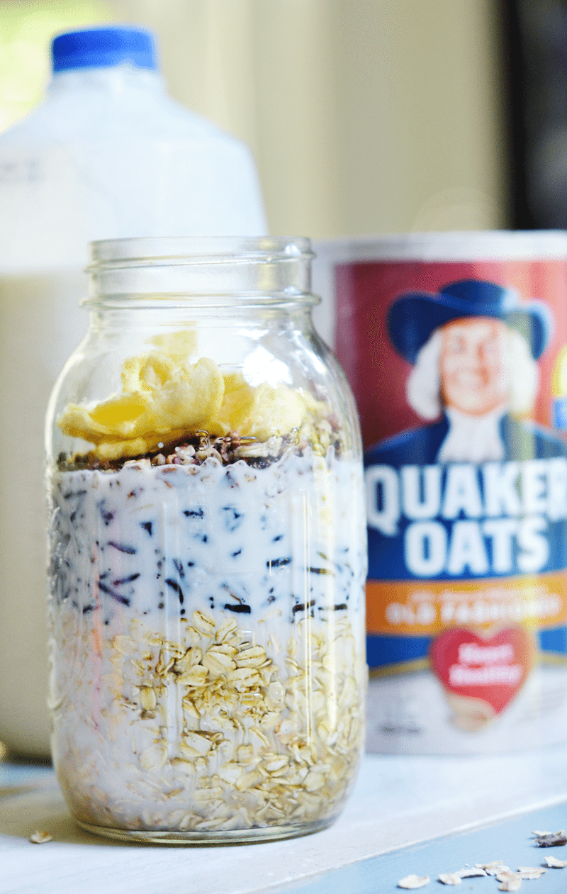 https://www.nelliebellie.com/wp-content/uploads/2015/07/wild-rice-overnight-oats-step3.png