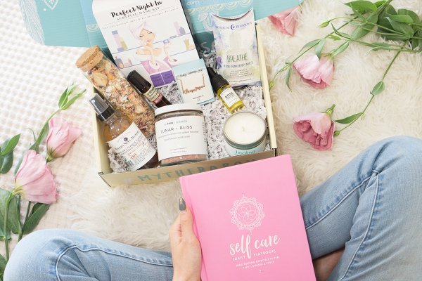 27 Unique Gift Ideas for Women ⋆ NellieBellie
