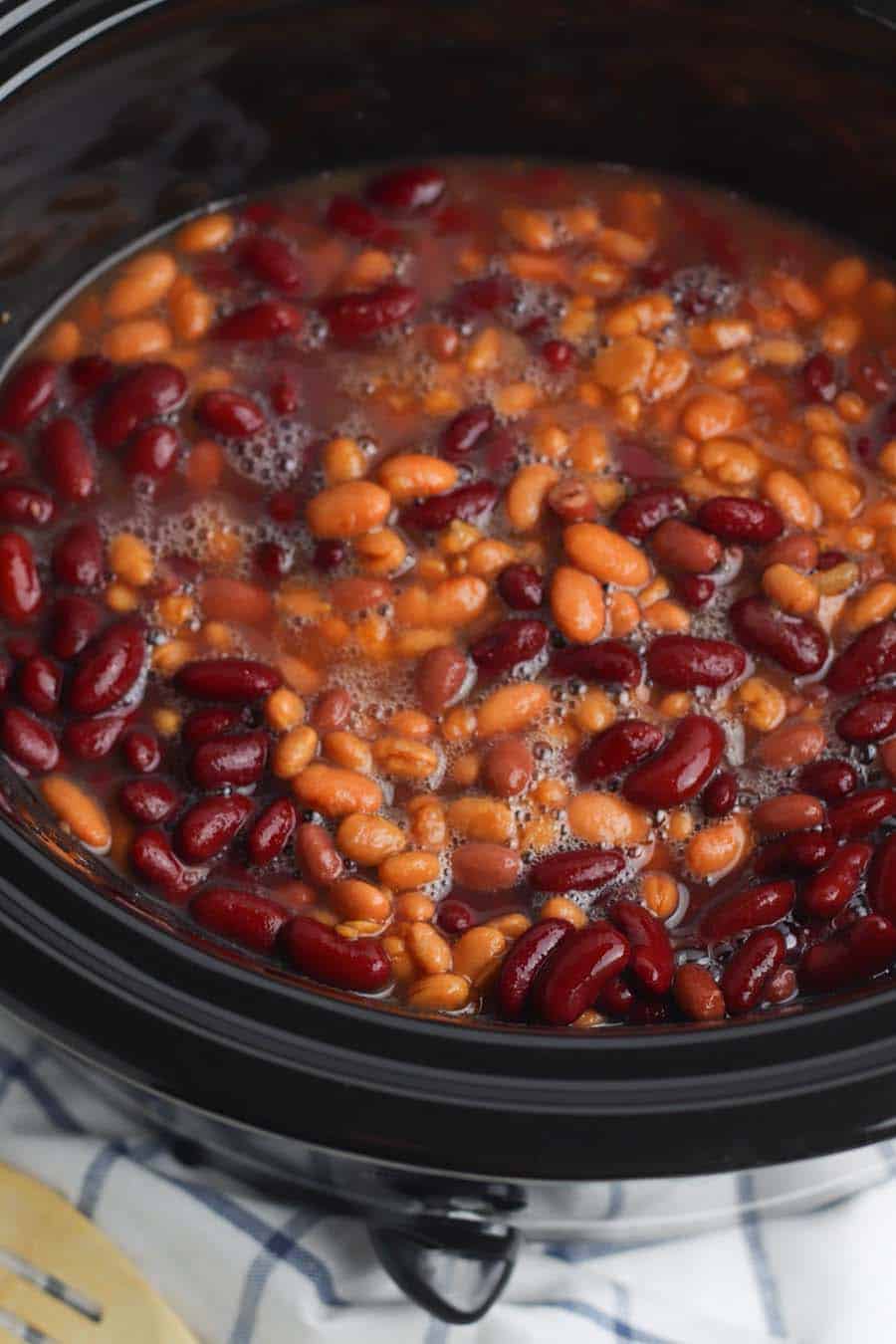CrockPot Baked Beans (with Bacon) | easy slow-cooker recipe!