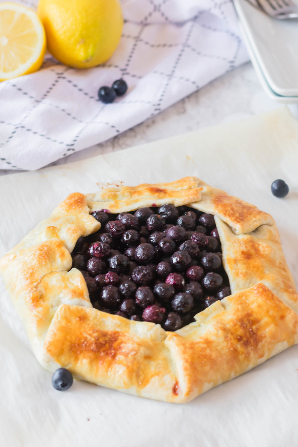 Simple Rustic Blueberry Tart Recipe In 20 Minutes!