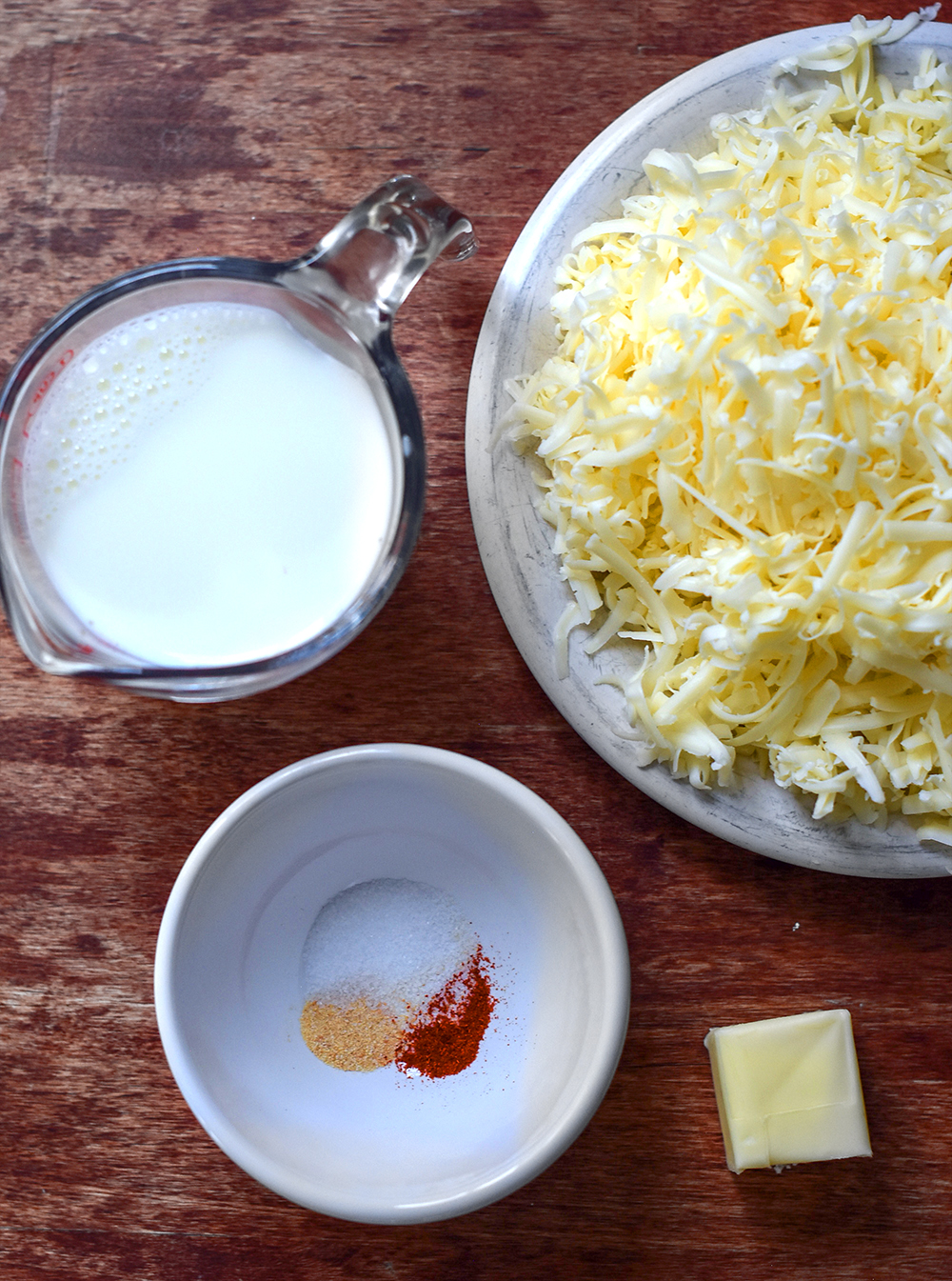 ONE-POT CAULIFLOWER MACARONI & CHEESE [30 minutes]