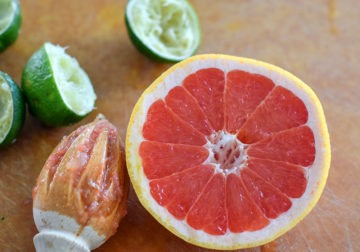 Fresh Grapefruit Margaritas | LOW CALORIE