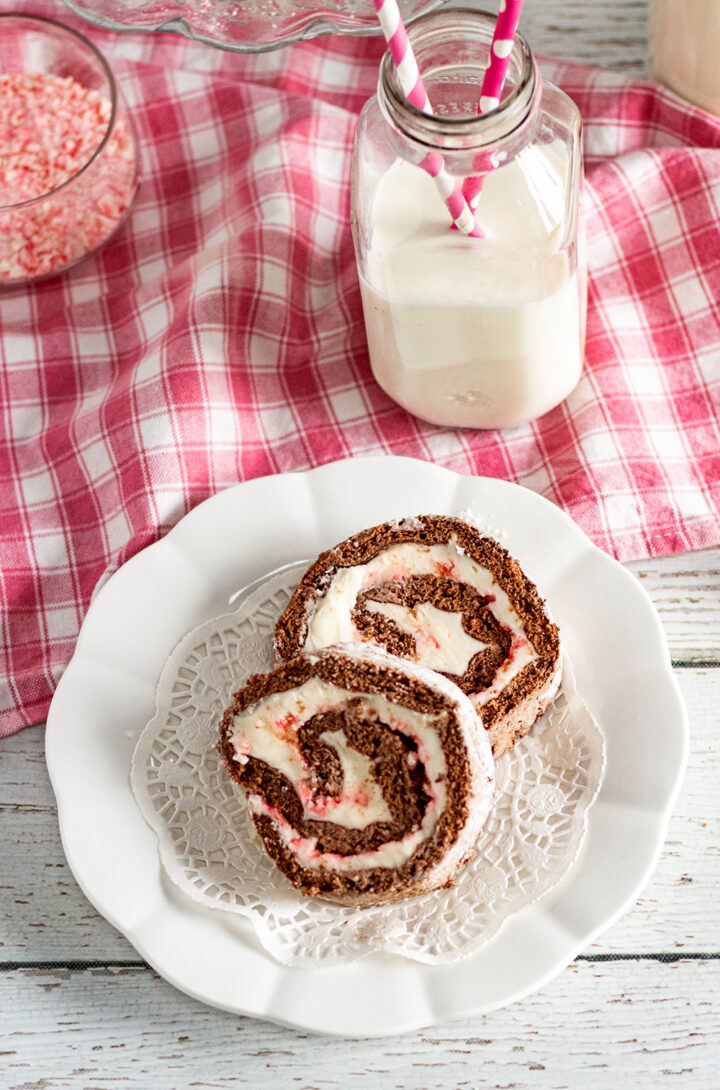 Chocolate Peppermint Ice Cream Cake Roll 